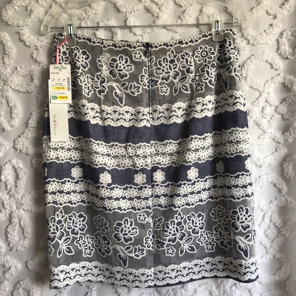 NEW Kelly & Diane Woman's Size 4 Sleeveless Top & Skirt set Navy and White Lace - Picture 8 of 8